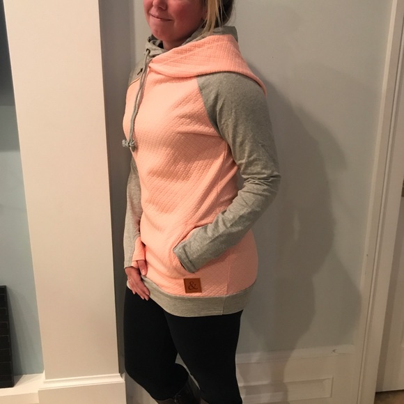 DoubleHood hoodie by Ampersand Ave - Quilted Peach - Picture 4 of 4